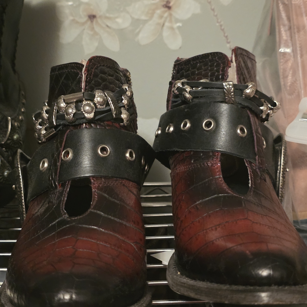 Stylish Black and Red Free Bird Women's Ankle Boots